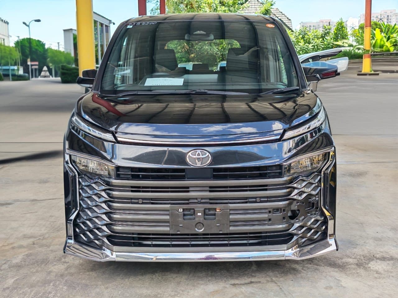 2022 TOYOTA VOXY SG